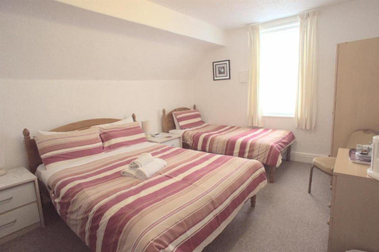 Morrisy House Hotel Блекпул Екстериор снимка