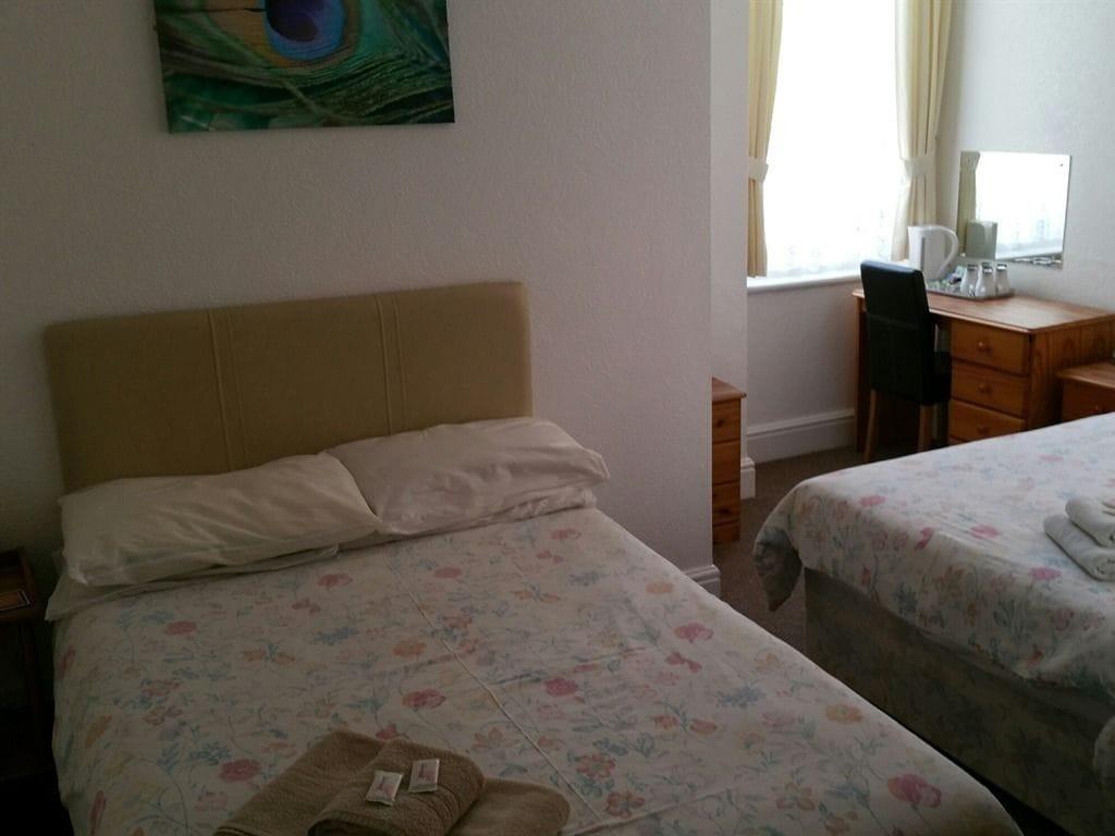 Morrisy House Hotel Блекпул Екстериор снимка